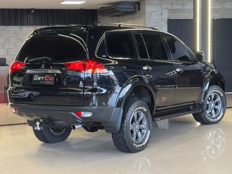 PAJERO DAKAR 3.2 4X4 16V TURBO INTERCOOLER DIESEL 4P AUTOMÁTICO - 2013 - DOIS IRMãOS