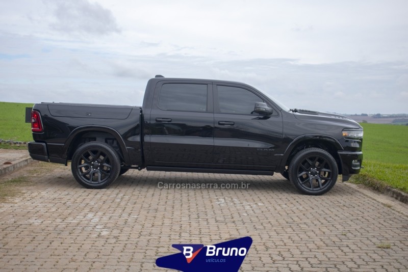 1500 LARAMIE 3.0 NIGHT EDITION BI-TURBO 4X4 GASOLINA 4P AUTOMÁTICO - 2025 - PALMEIRA DAS MISSõES