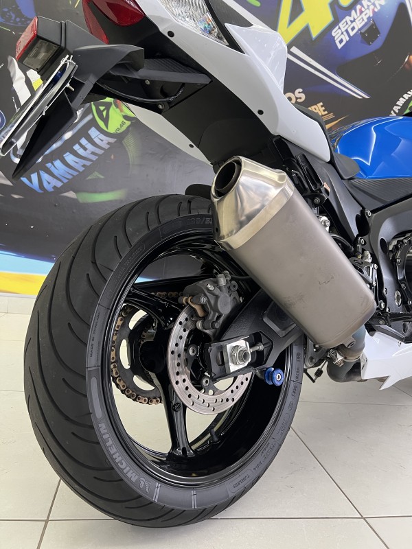 GSX R750 SRAD - 2014 - PASSO FUNDO