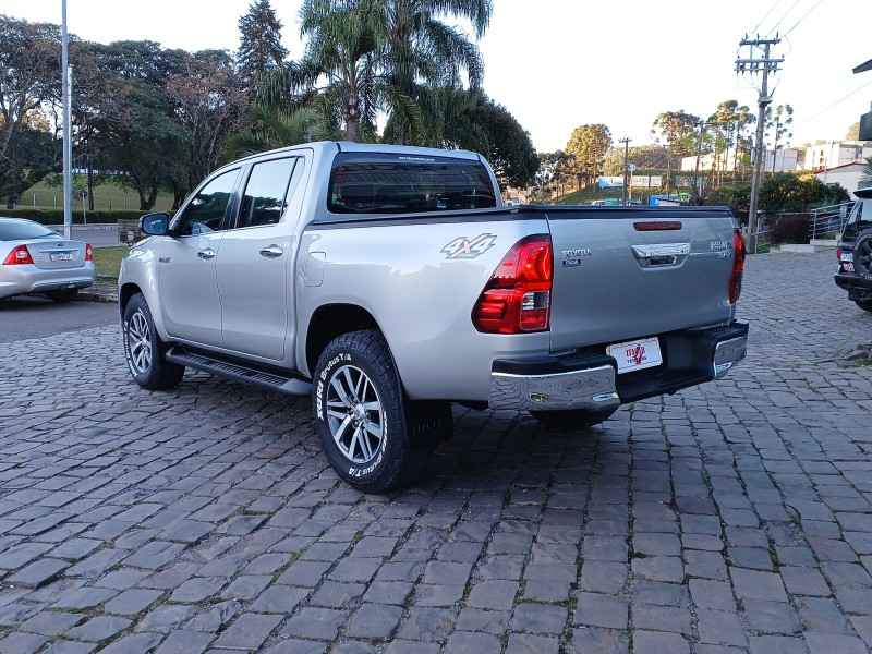 HILUX 2.8 SRX 4X4 CD 16V DIESEL 4P AUTOMÁTICO - 2018 - FLORES DA CUNHA