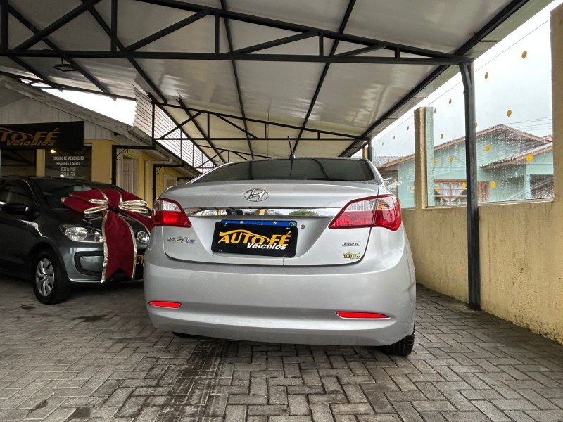 HB20S 1.0 COMFORT 12V FLEX 4P MANUAL - 2014 - CANELA