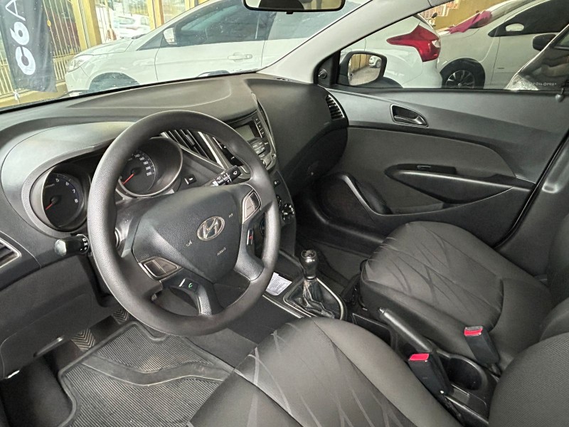 HB20S 1.0 COMFORT 12V FLEX 4P MANUAL - 2014 - CANELA