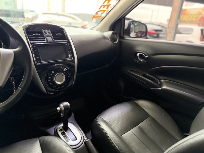 VERSA 1.6 16V SL FLEXSTART FLEX 4P AUTOMÁTICO - 2017 - PORTãO
