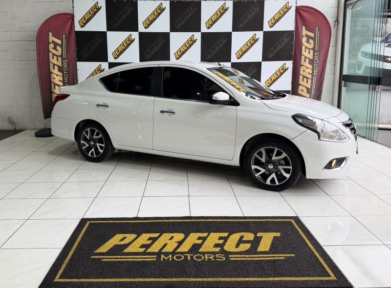 VERSA 1.6 16V SL FLEXSTART FLEX 4P AUTOMÁTICO - 2017 - PORTãO