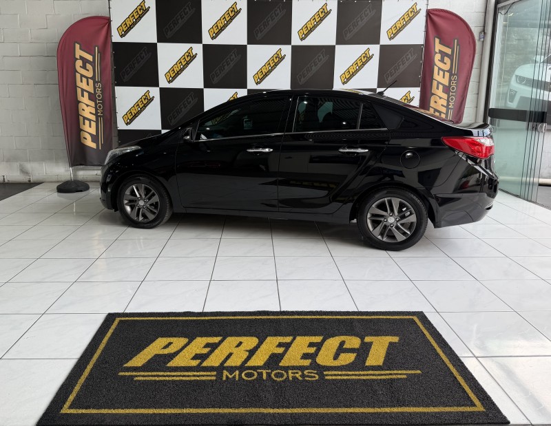 HB20S 1.6 PREMIUM 16V FLEX 4P AUTOMÁTICO - 2014 - PORTãO