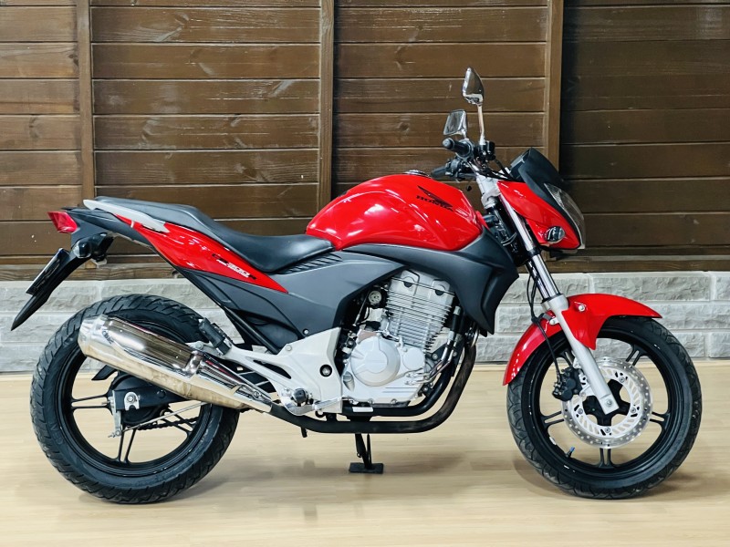 CB 300R 