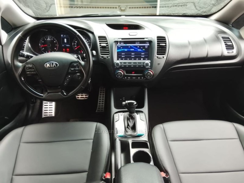 CERATO 1.6 EX SEDAN 16V GASOLINA 4P AUTOMÁTICO - 2019 - NOVO HAMBURGO