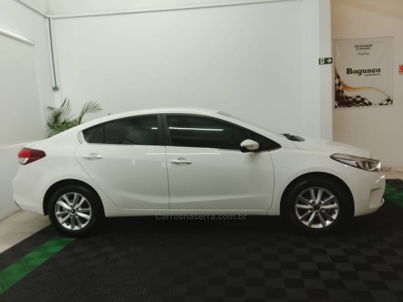 CERATO 1.6 EX SEDAN 16V GASOLINA 4P AUTOMÁTICO - 2019 - NOVO HAMBURGO
