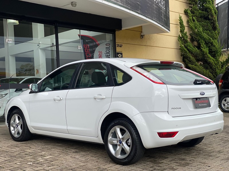 FOCUS 2.0 GLX 16V FLEX 4P MANUAL - 2013 - CAXIAS DO SUL