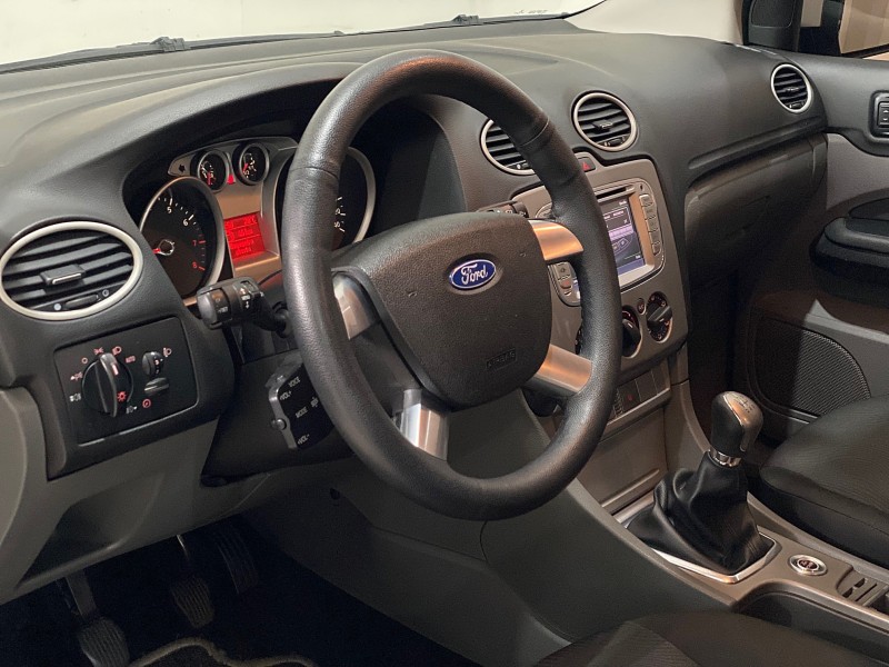 FOCUS 2.0 GLX 16V FLEX 4P MANUAL - 2013 - CAXIAS DO SUL