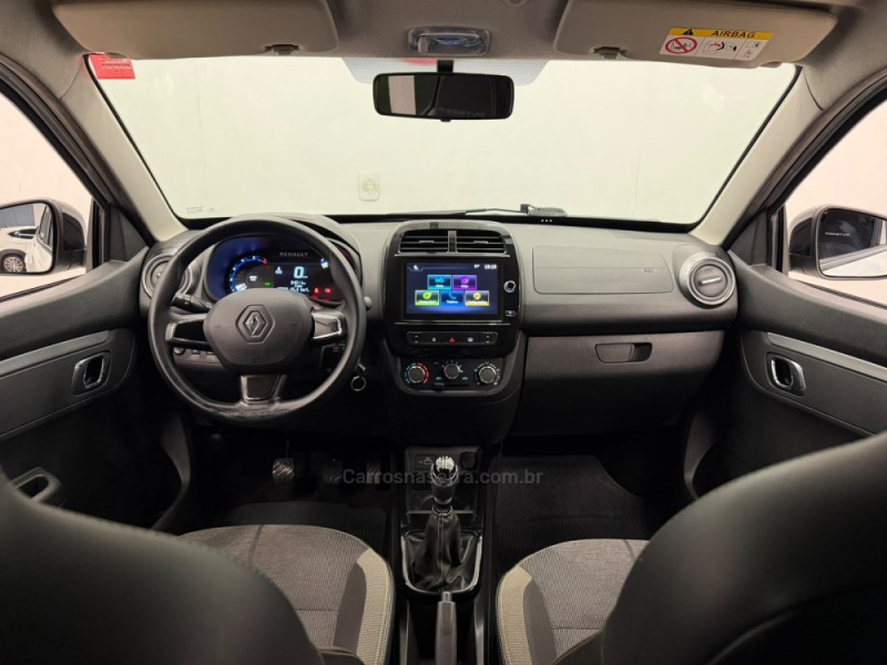 KWID 1.0 12V OUTSIDER FLEX 4P MANUAL - 2023 - CAXIAS DO SUL