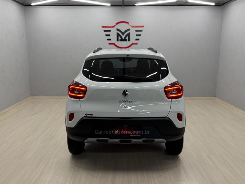 KWID 1.0 12V OUTSIDER FLEX 4P MANUAL - 2023 - CAXIAS DO SUL