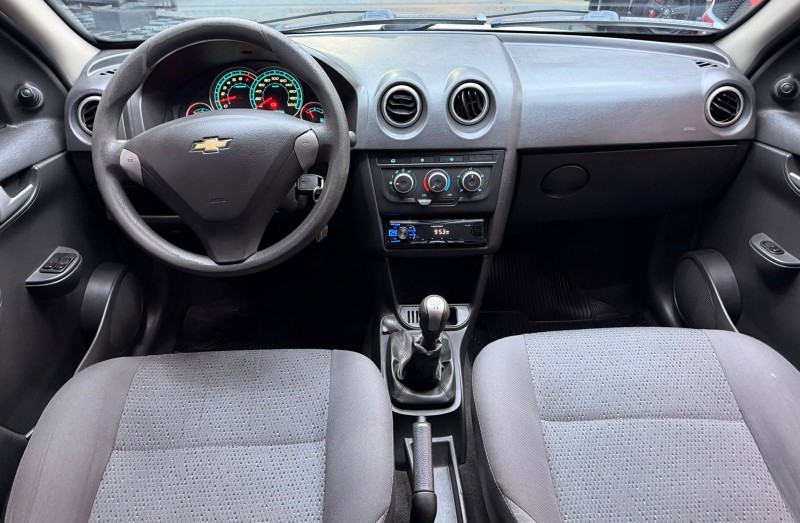 CELTA 1.0 MPFI LT 8V FLEX 4P MANUAL - 2014 - CANELA
