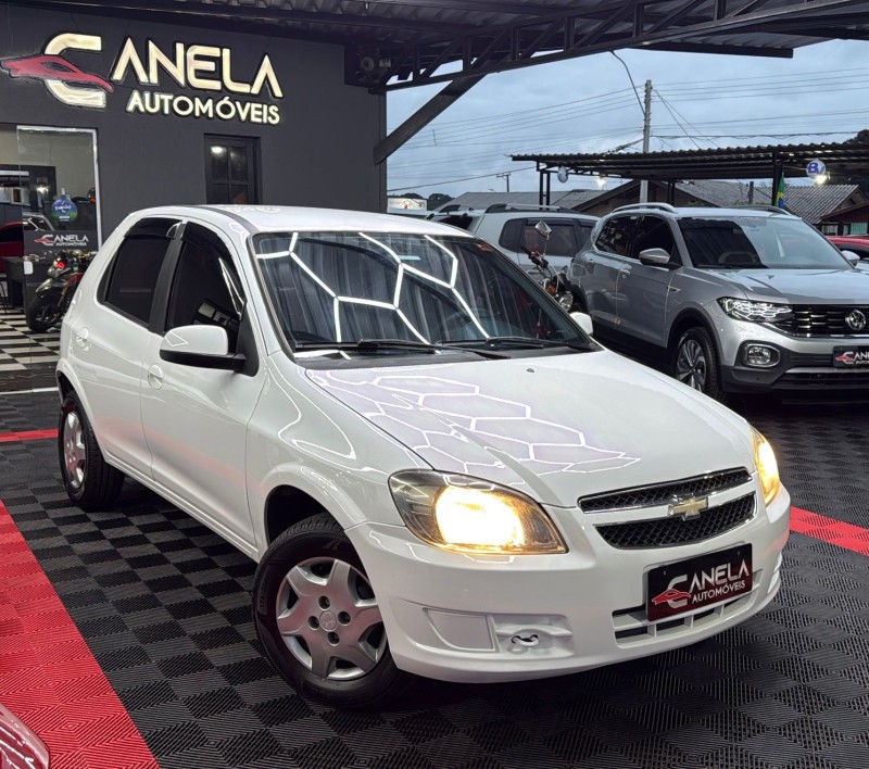 CELTA 1.0 MPFI LT 8V FLEX 4P MANUAL - 2014 - CANELA