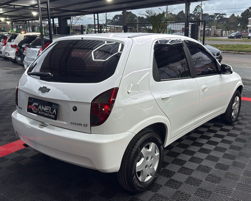 CELTA 1.0 MPFI LT 8V FLEX 4P MANUAL - 2014 - CANELA