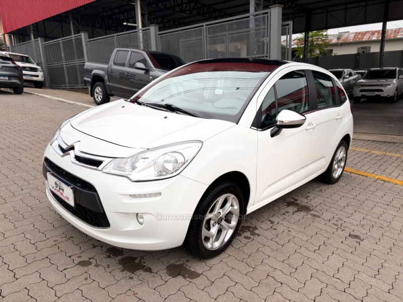 C3 1.6 EXCLUSIVE 16V FLEX 4P AUTOMÁTICO - 2017 - FELIZ
