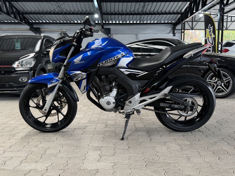 CB 250F TWISTER CBS - 2021 - CAXIAS DO SUL