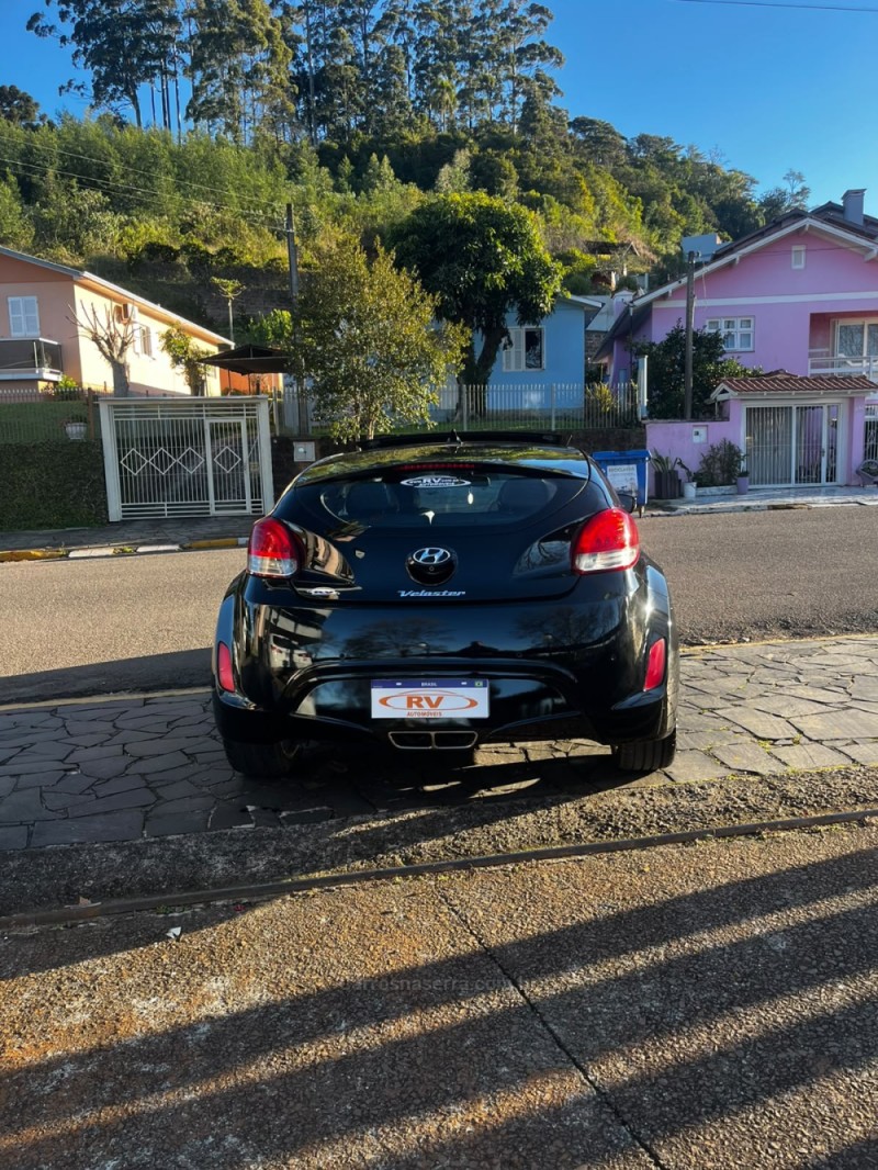 VELOSTER 1.6 16V GASOLINA 3P AUTOMÁTICO - 2013 - CARLOS BARBOSA