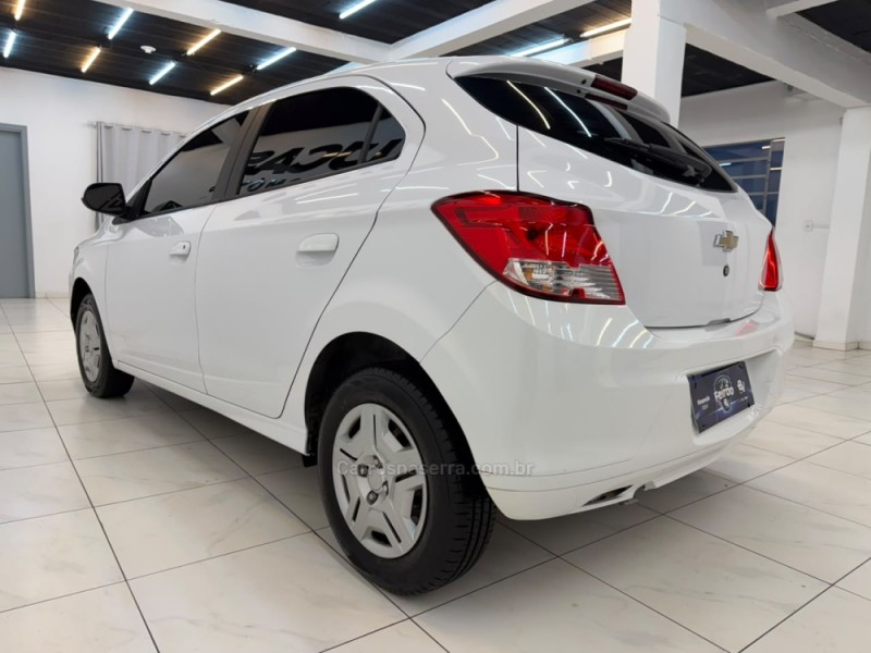 ONIX 1.0 MPFI LS 8V FLEX 4P MANUAL - 2016 - BOM RETIRO DO SUL