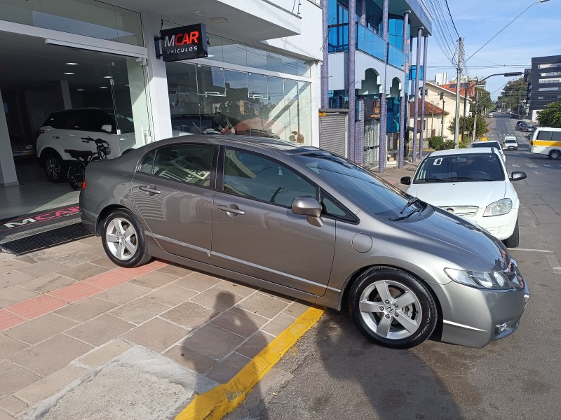 CIVIC 1.8 LXS 16V FLEX 4P MANUAL - 2010 - FLORES DA CUNHA