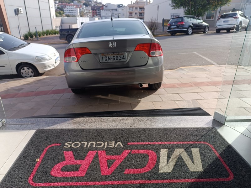 CIVIC 1.8 LXS 16V FLEX 4P MANUAL - 2010 - FLORES DA CUNHA