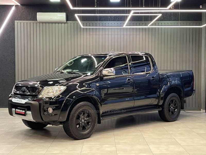 HILUX 2.7 SR 4X2 CD 16V GASOLINA 4P MANUAL - 2010 - DOIS IRMãOS