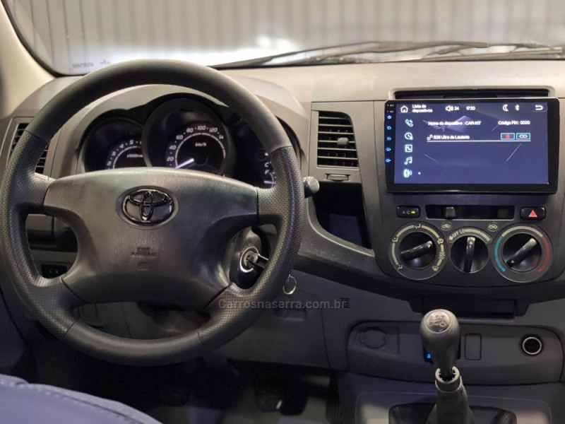 HILUX 2.7 SR 4X2 CD 16V GASOLINA 4P MANUAL - 2010 - DOIS IRMãOS