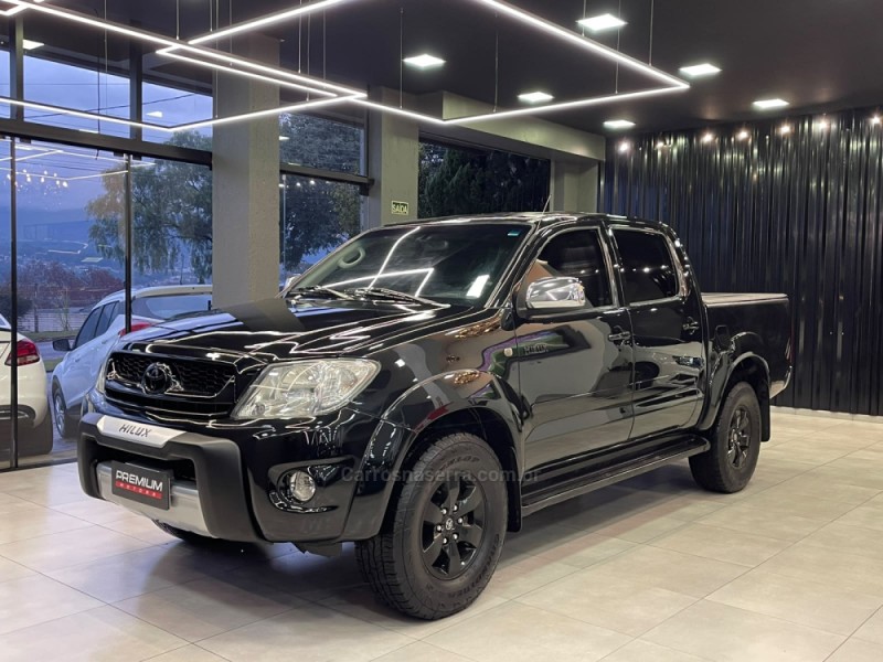 HILUX 2.7 SR 4X2 CD 16V GASOLINA 4P MANUAL - 2010 - DOIS IRMãOS
