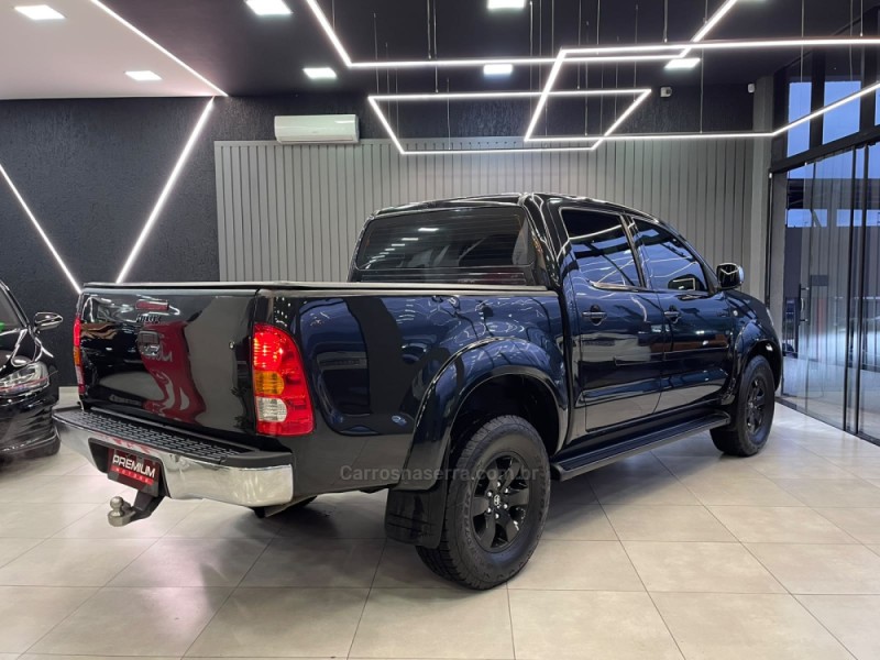 HILUX 2.7 SR 4X2 CD 16V GASOLINA 4P MANUAL - 2010 - DOIS IRMãOS