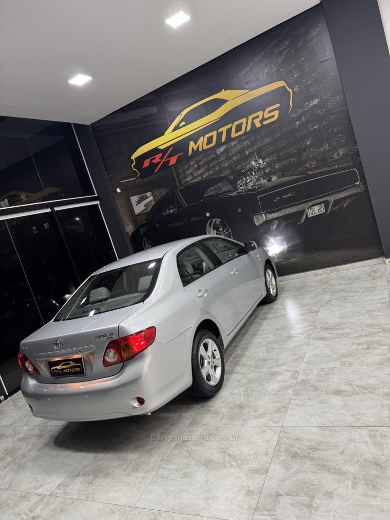 COROLLA 1.8 XLI 16V FLEX 4P AUTOMÁTICO - 2010 - CAXIAS DO SUL