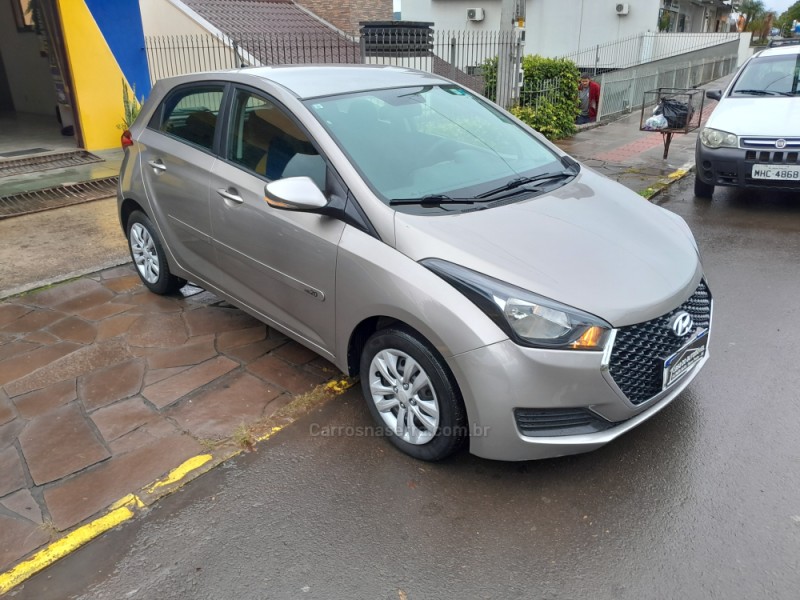 HB20 1.0 COMFORT 16V FLEX 4P MANUAL - 2019 - NOVA PRATA