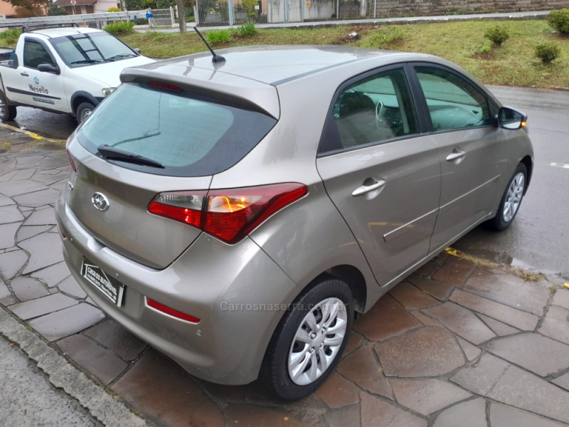 HB20 1.0 COMFORT 16V FLEX 4P MANUAL - 2019 - NOVA PRATA