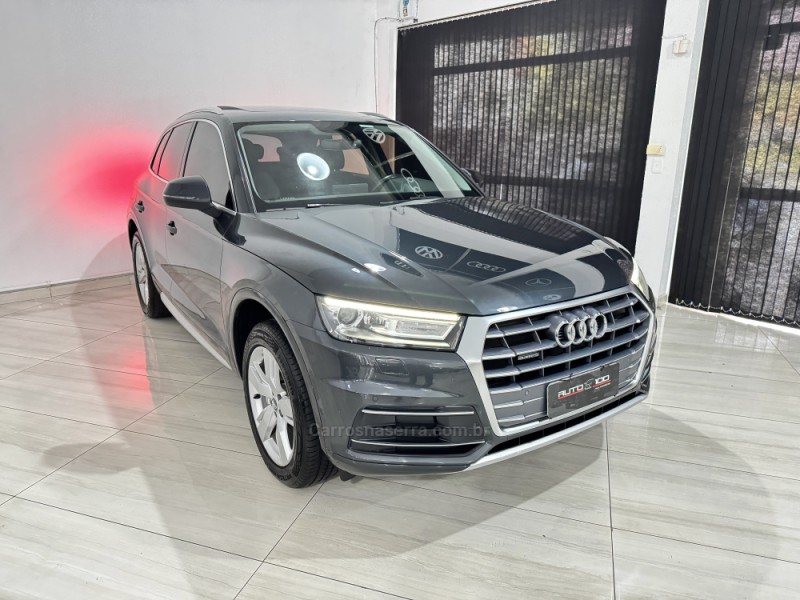Q5 2.0 TFSI AMBIENTE 16V GASOLINA 4P AUTOMÁTICO - 2018 - CAXIAS DO SUL