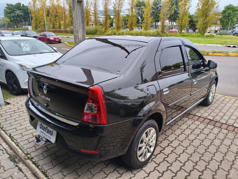 LOGAN 1.0 EXPRESSION 16V FLEX 4P MANUAL - 2013 - BOM PRINCíPIO