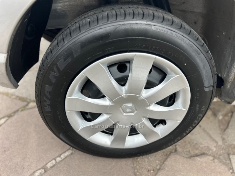 SANDERO 1.6 EXPRESSION 8V FLEX 4P MANUAL - 2012 - CAXIAS DO SUL
