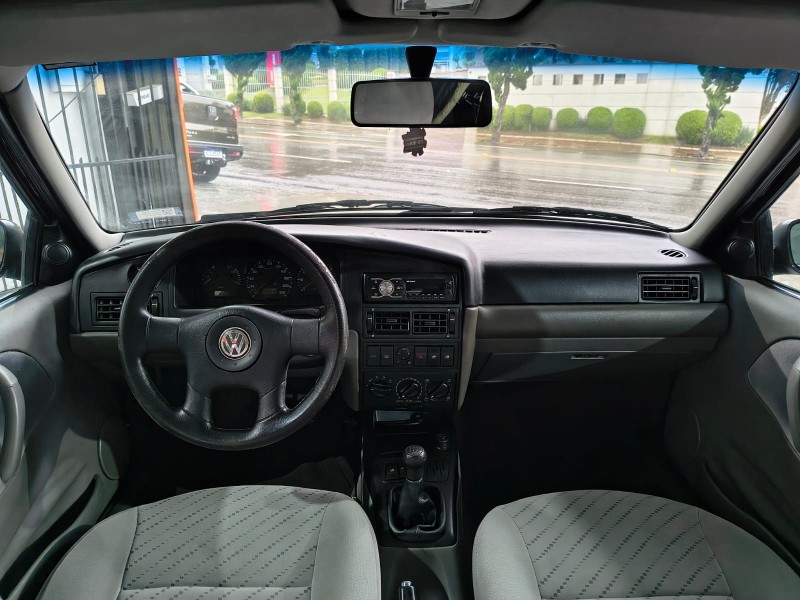 SANTANA 2.0 MI COMFORTLINE 8V GASOLINA 4P MANUAL - 2003 - CAXIAS DO SUL