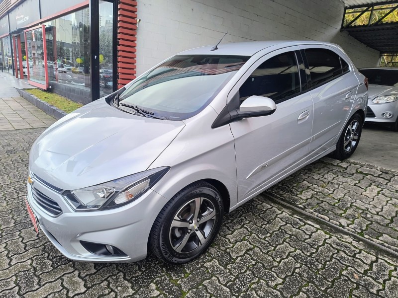 ONIX 1.4 MPFI LTZ 8V FLEX 4P MANUAL - 2019 - CAXIAS DO SUL
