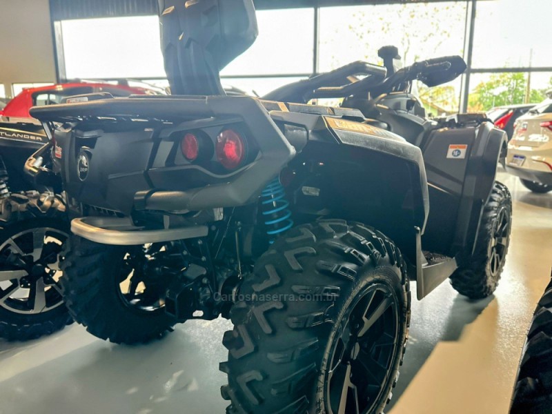 OUTLANDER 650CC XMR - 2020 - TRêS COROAS