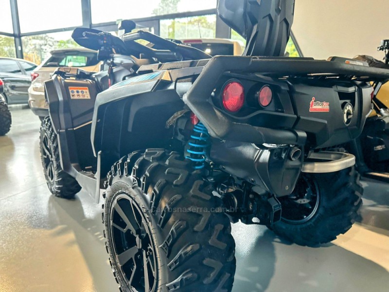 OUTLANDER 650CC XMR - 2020 - TRêS COROAS