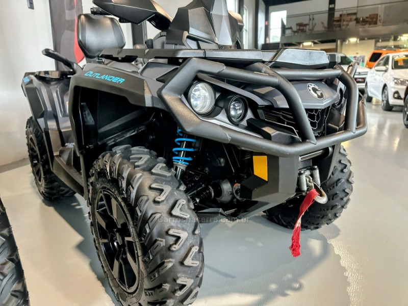 OUTLANDER 650CC XMR - 2020 - TRêS COROAS