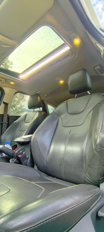 FOCUS 2.0 TITANIUM HATCH 16V FLEX 4P AUTOMÁTICO - 2017 - FARROUPILHA