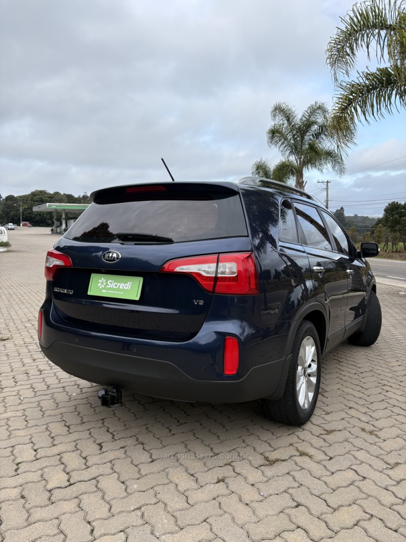 SORENTO 3.5 4X4 V6 24V GASOLINA 4P AUTOMÁTICO - 2014 - GARIBALDI