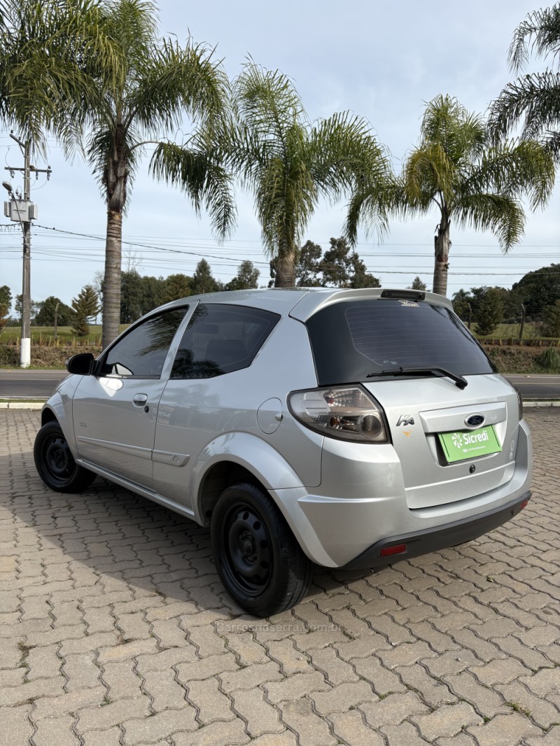 KA 1.6 MPI 8V FLEX 2P MANUAL - 2013 - GARIBALDI