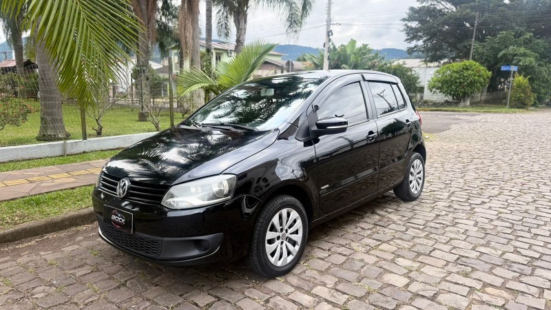 fox 1.6 mi power i motion 8v flex 4p automatico 2013 feliz