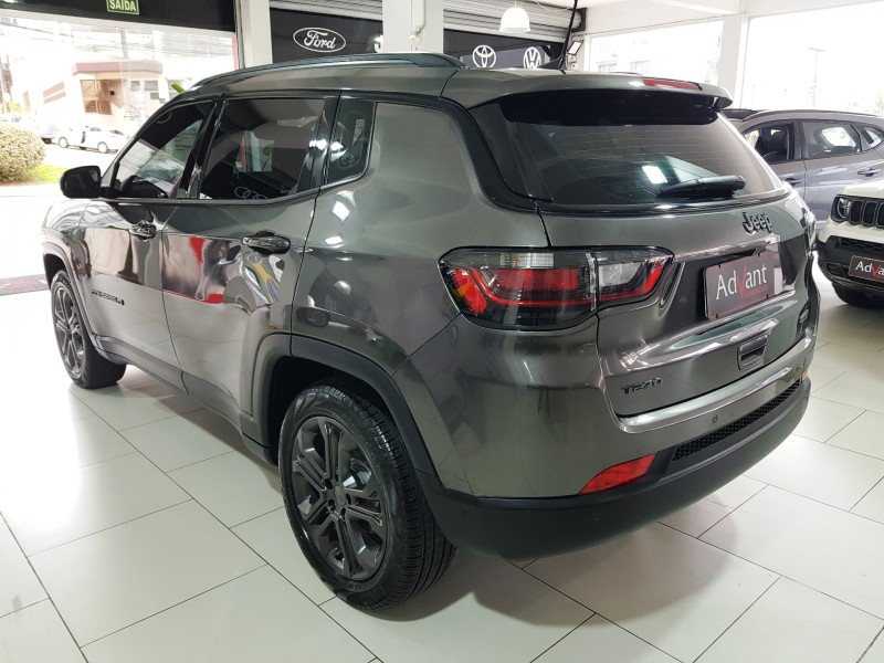 COMPASS 1.3 SERIE 80 ANOS 16V TURBO FLEX 4P AUTOMÁTICO - 2022 - CAXIAS DO SUL