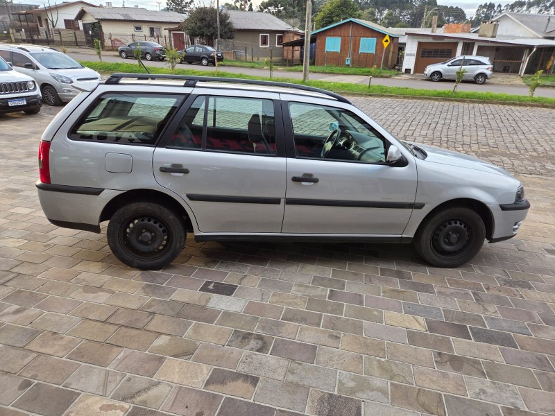 PARATI 2.0 MI TRACK & FIELD 8V GASOLINA 4P MANUAL G.III - 2004 - VACARIA