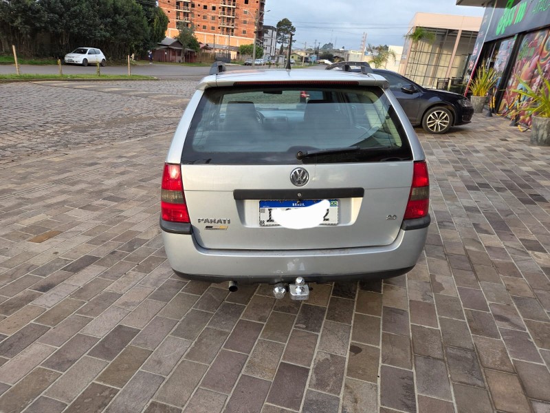 PARATI 2.0 MI TRACK & FIELD 8V GASOLINA 4P MANUAL G.III - 2004 - VACARIA