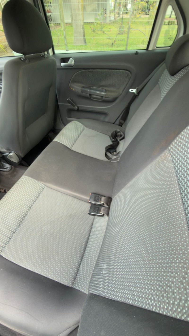 GOL 1.0 MI 8V FLEX 4P MANUAL G.V - 2011 - FELIZ