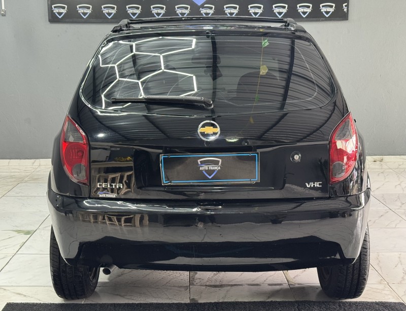 CELTA 1.0 MPFI VHC LIFE 8V GASOLINA 4P MANUAL - 2007 - CAXIAS DO SUL