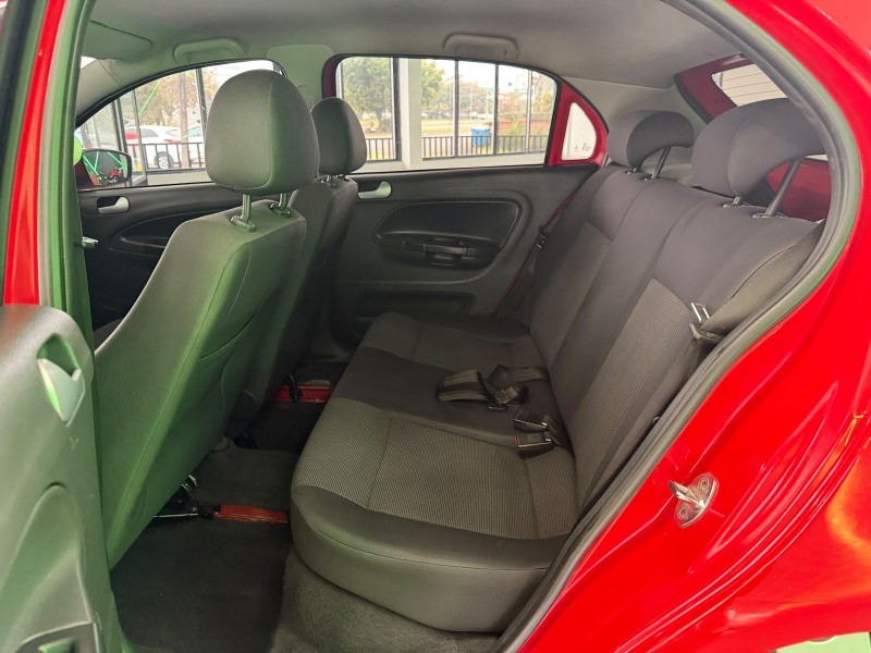 GOL 1.0 MI TREND 8V FLEX 4P MANUAL - 2014 - FELIZ
